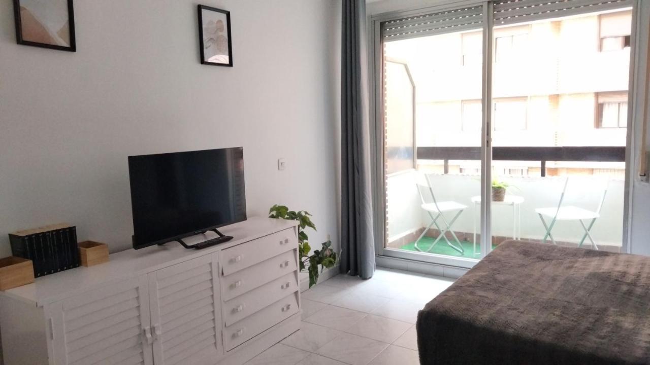 Triana Fenix Apartment Seville Exterior photo
